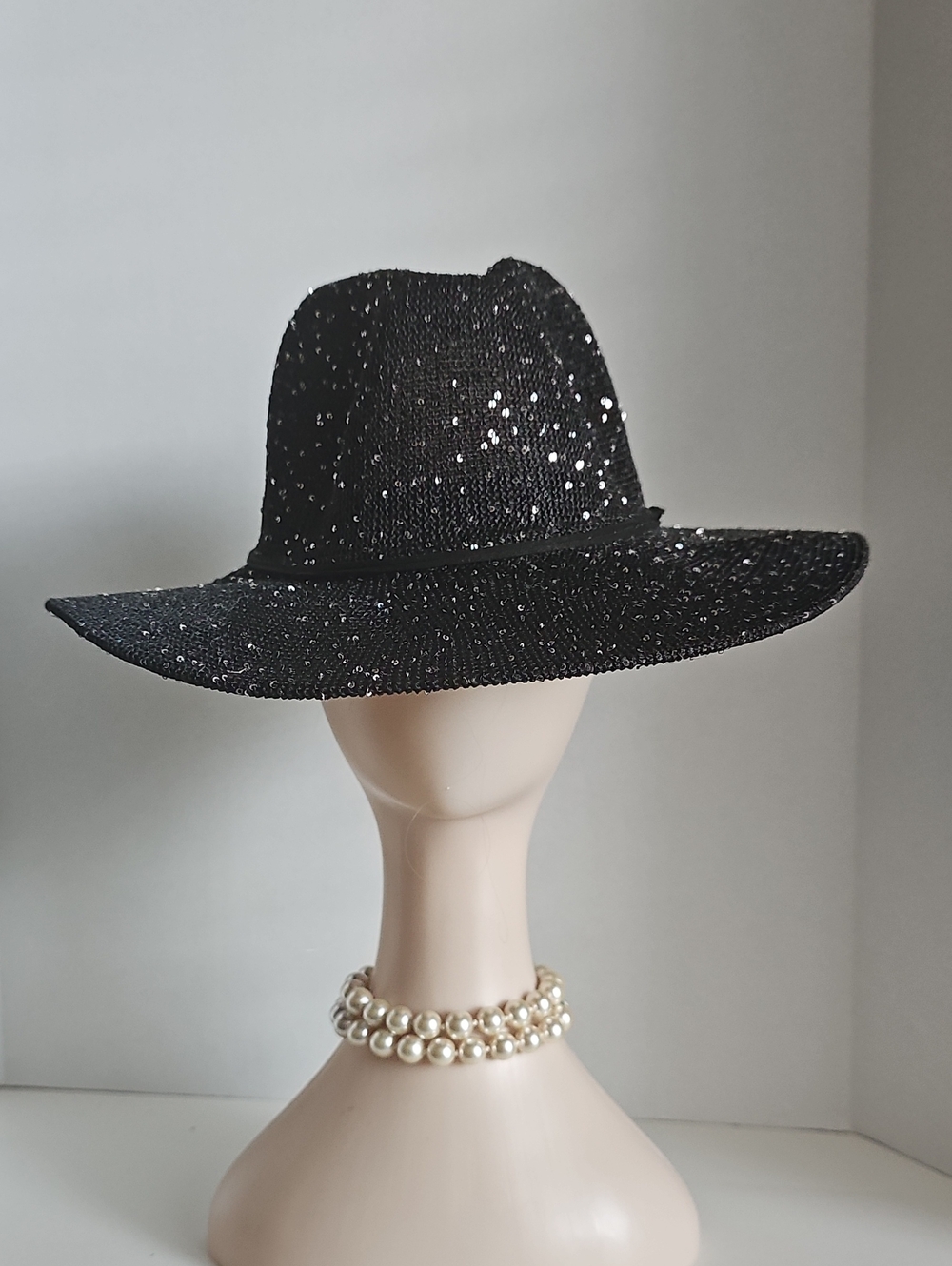 Beloved Millinery Black Sparkling Wide-Brim Fedora Panama Hat Womens Accessories